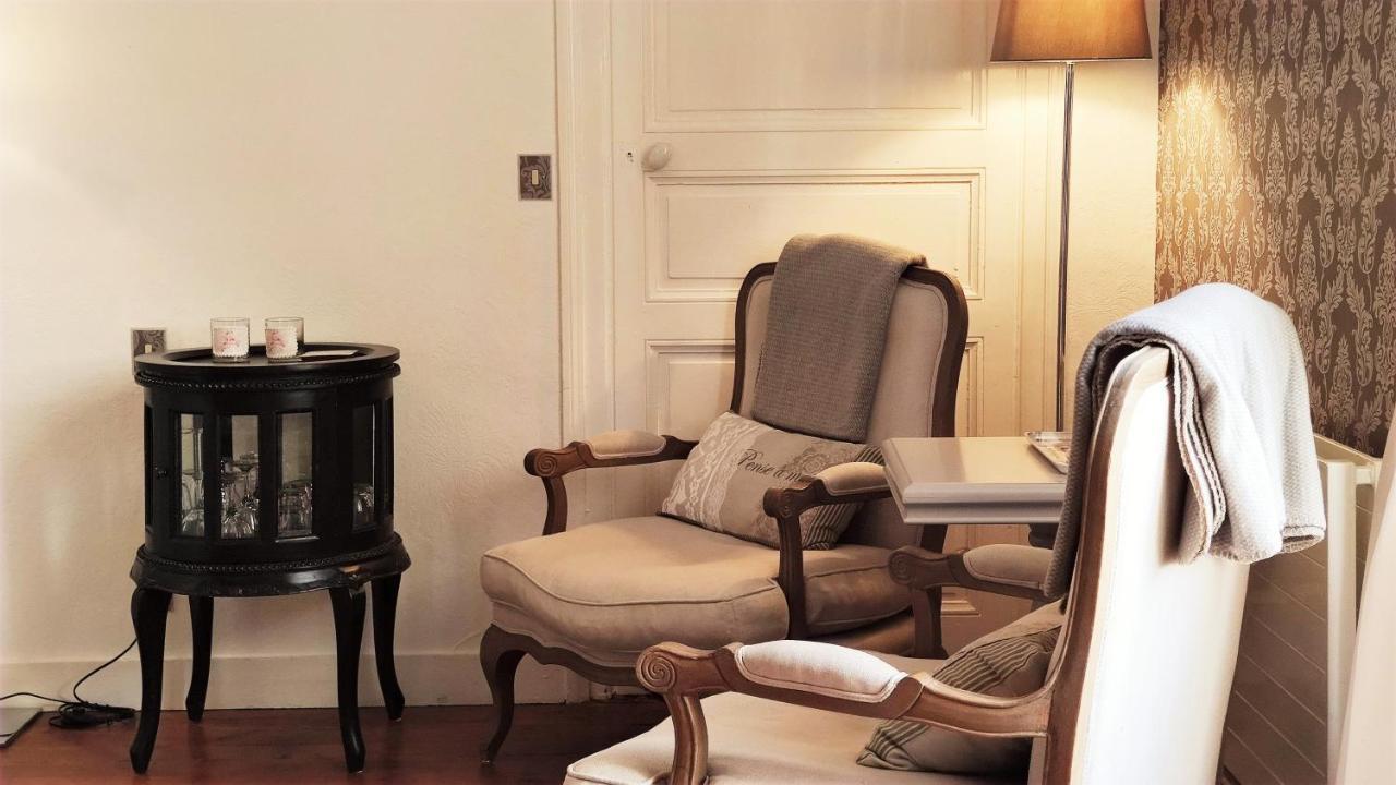 Chateau La Mothaye - Self Catering Apartments With Pool In The Loire Valley Les Bois-d'Anjou Esterno foto